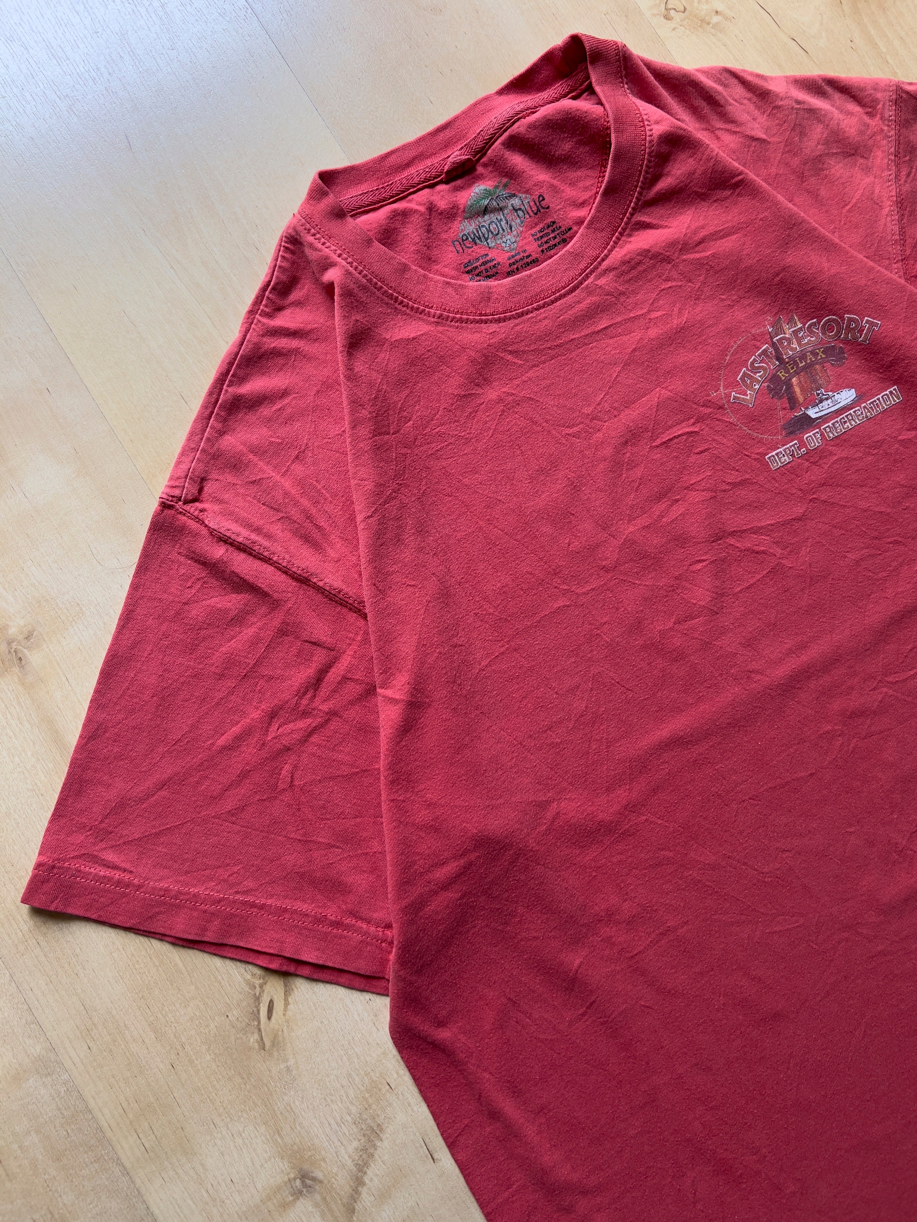 VERMILLON 'LAST RESORT' T-SHIRT - M/L AT JIM'S