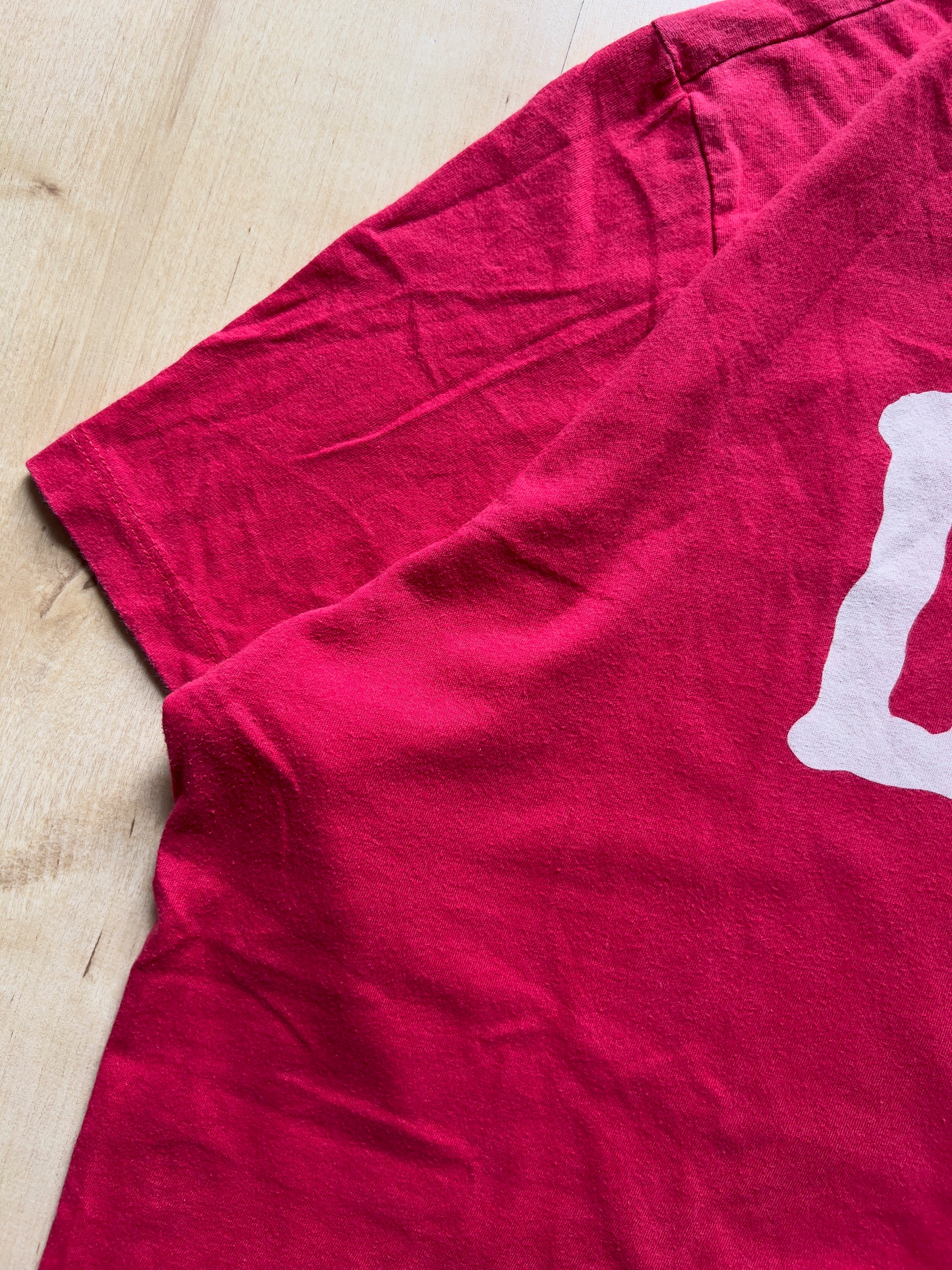 RED LEE T-SHIRT - L AT JIM'S