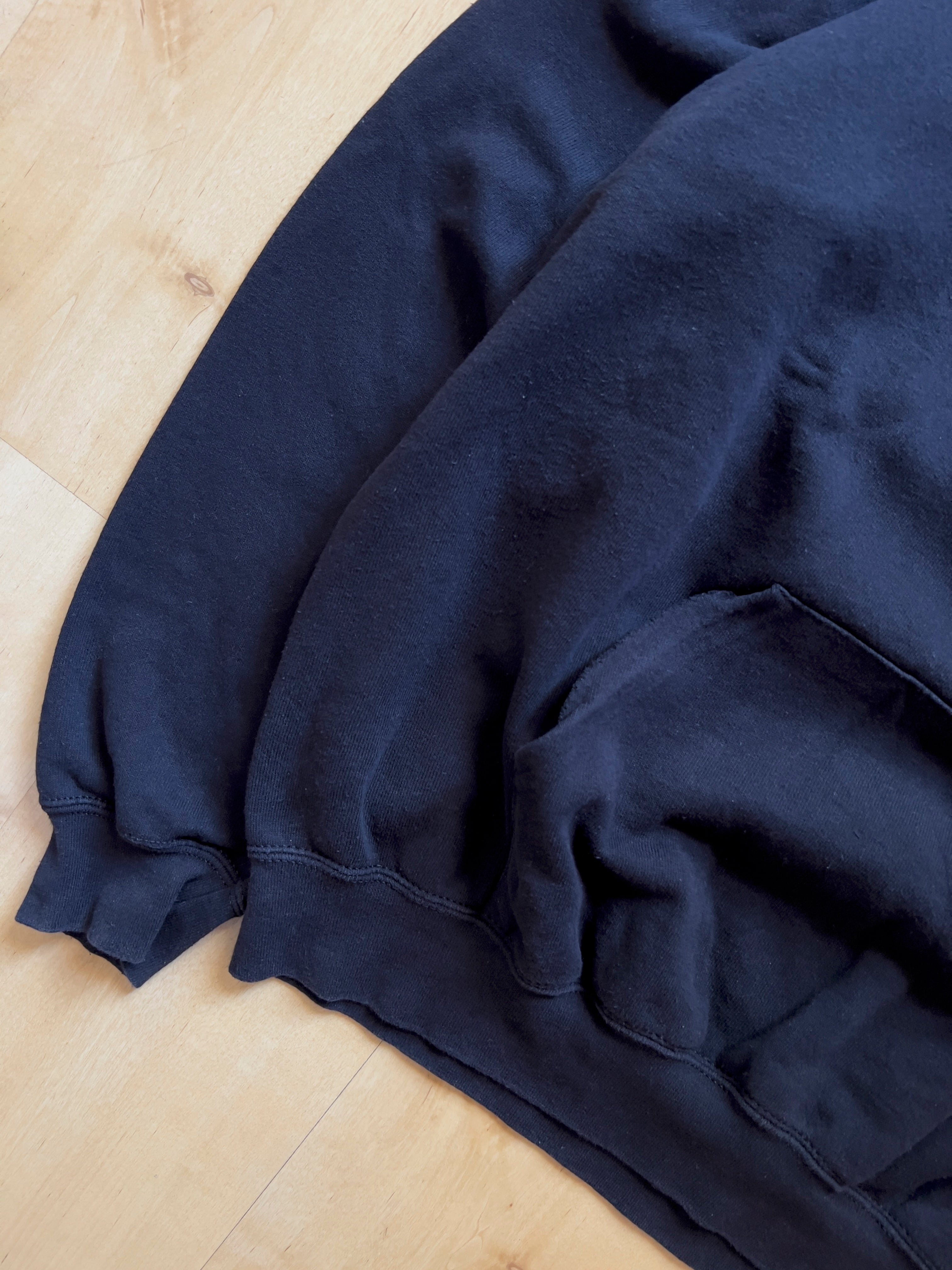 BLACK FRUIT OF THE LOOM HOODIE - L/XL AT JIM'S