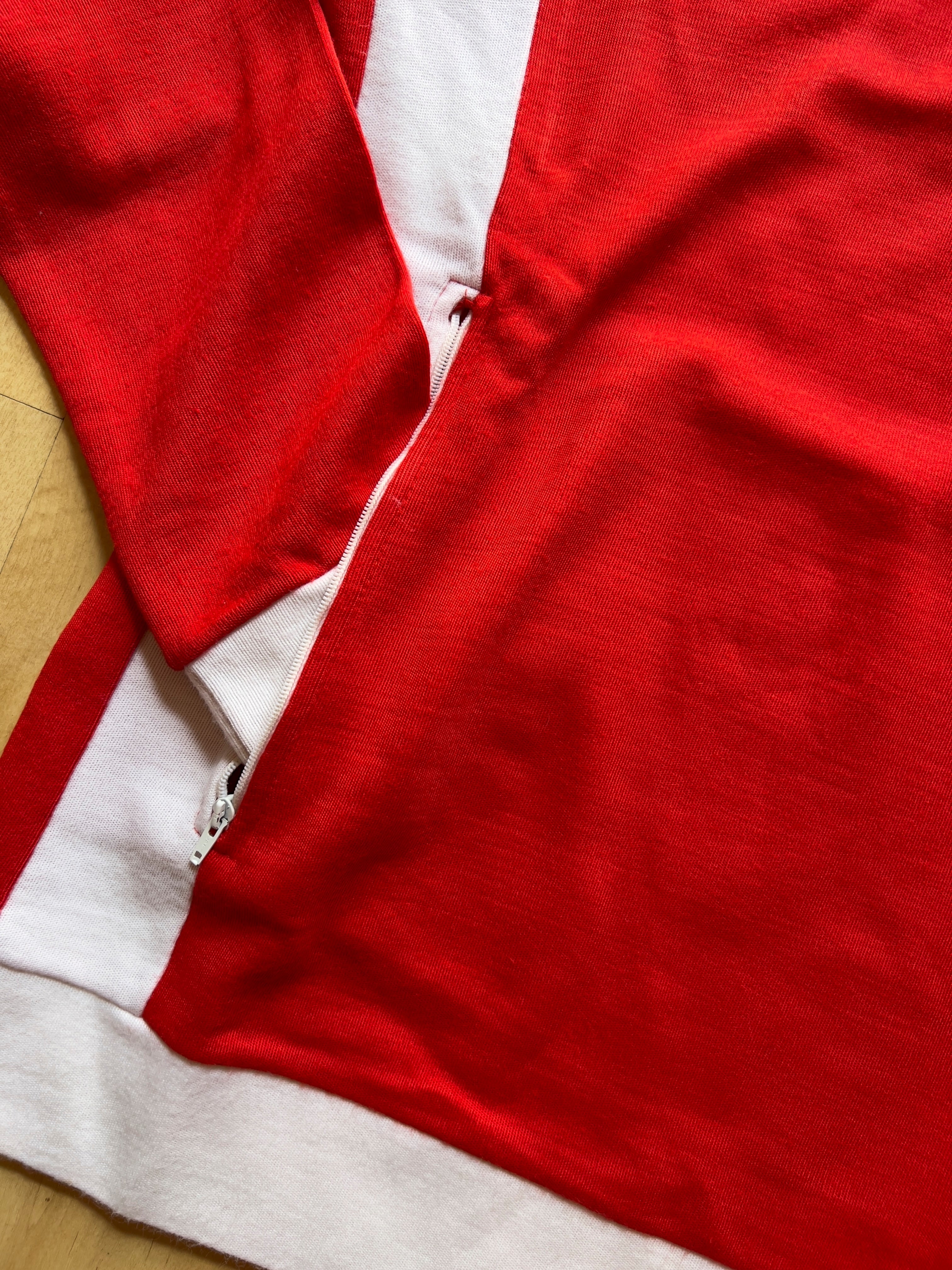 RED/WHITE HALF ZIP UP - S AT JIM'S