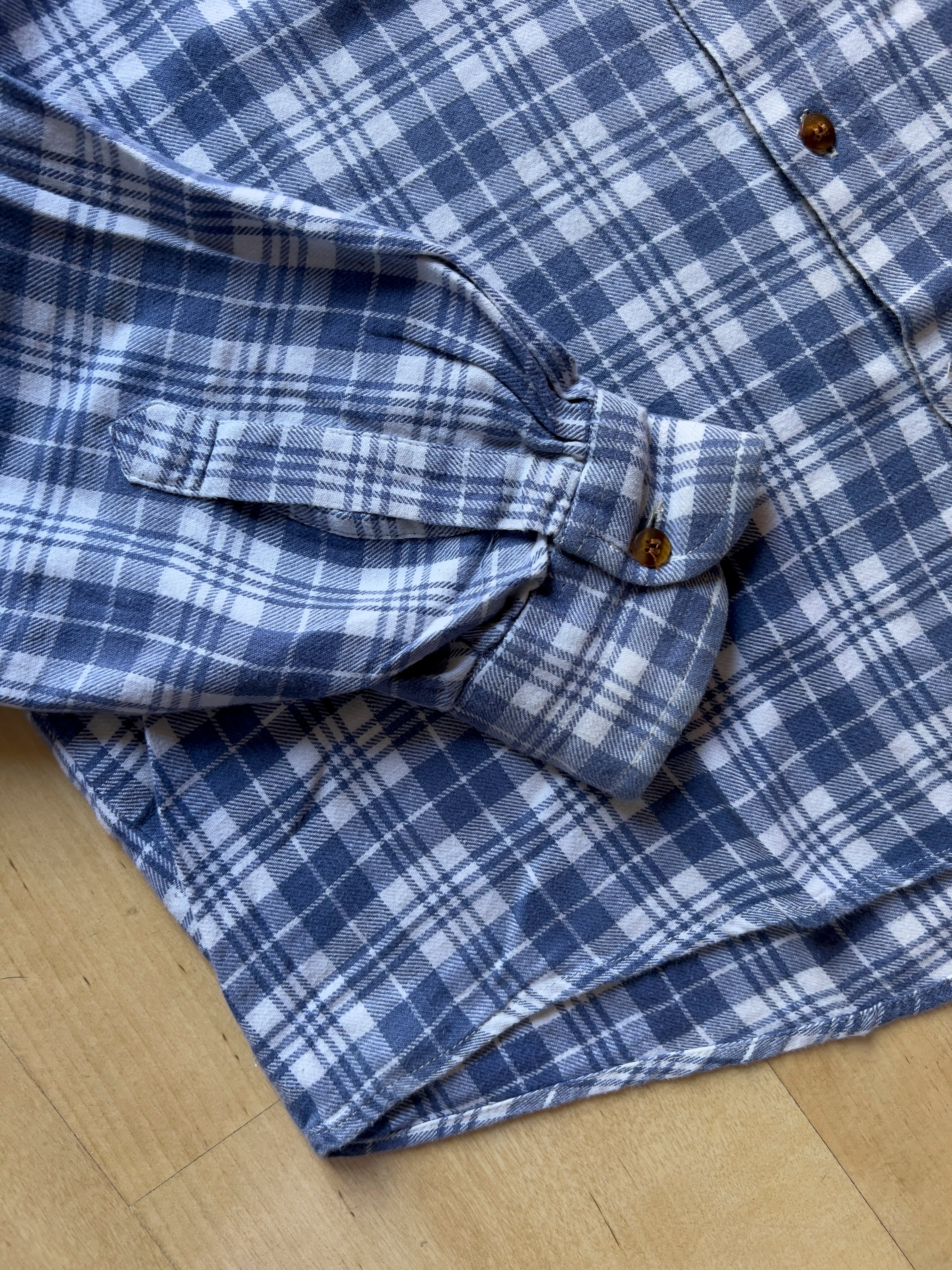 LIGHT BLUE MAO NECK PLAID FLANNEL - M/L AT JIM'S