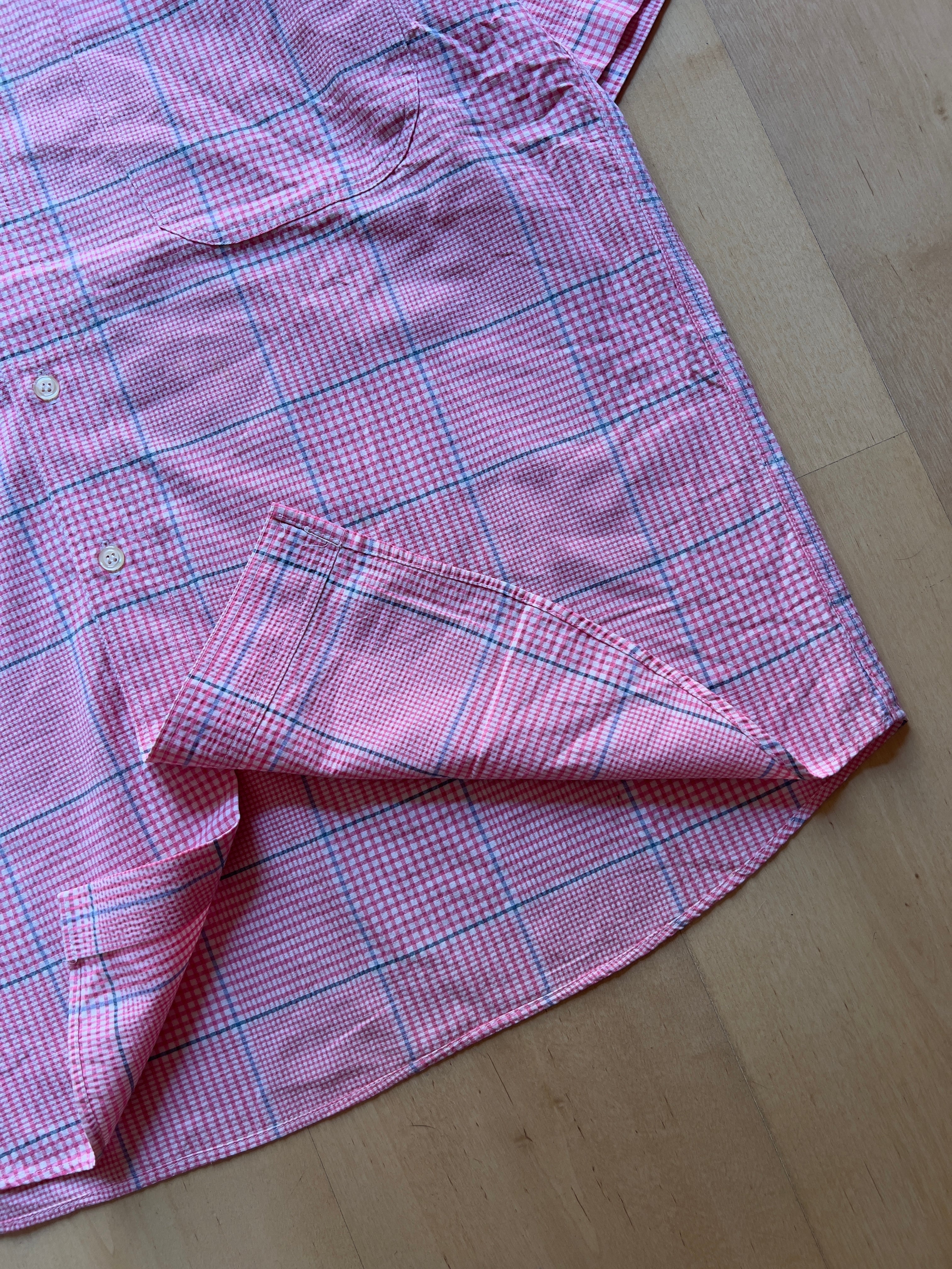 PINK CHECKED SHORT-SLEEVED SHIRT - L AT JIM'S