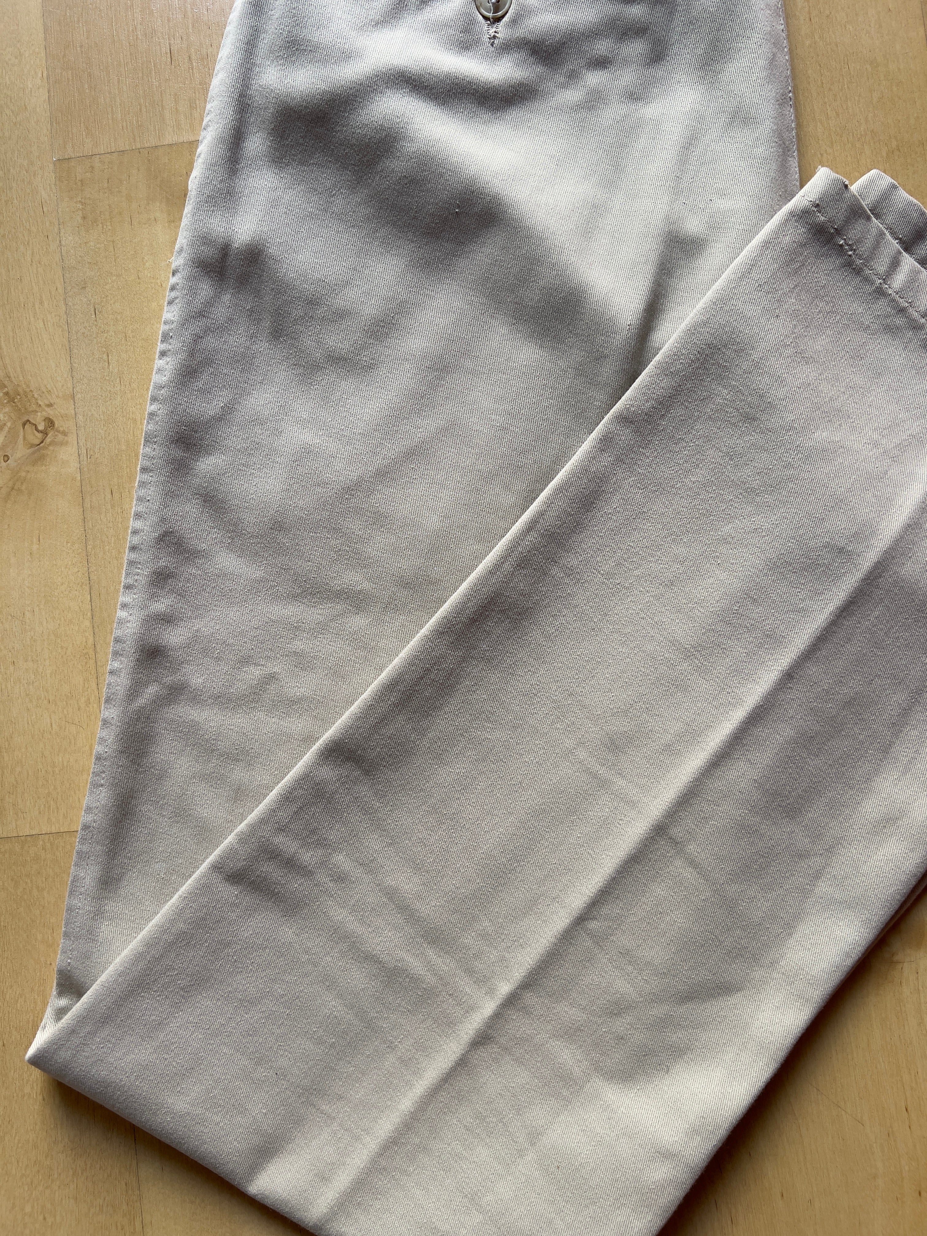 PLEATED DOCKERS KAKI PANTS - 27X33/XS AT JIM'S