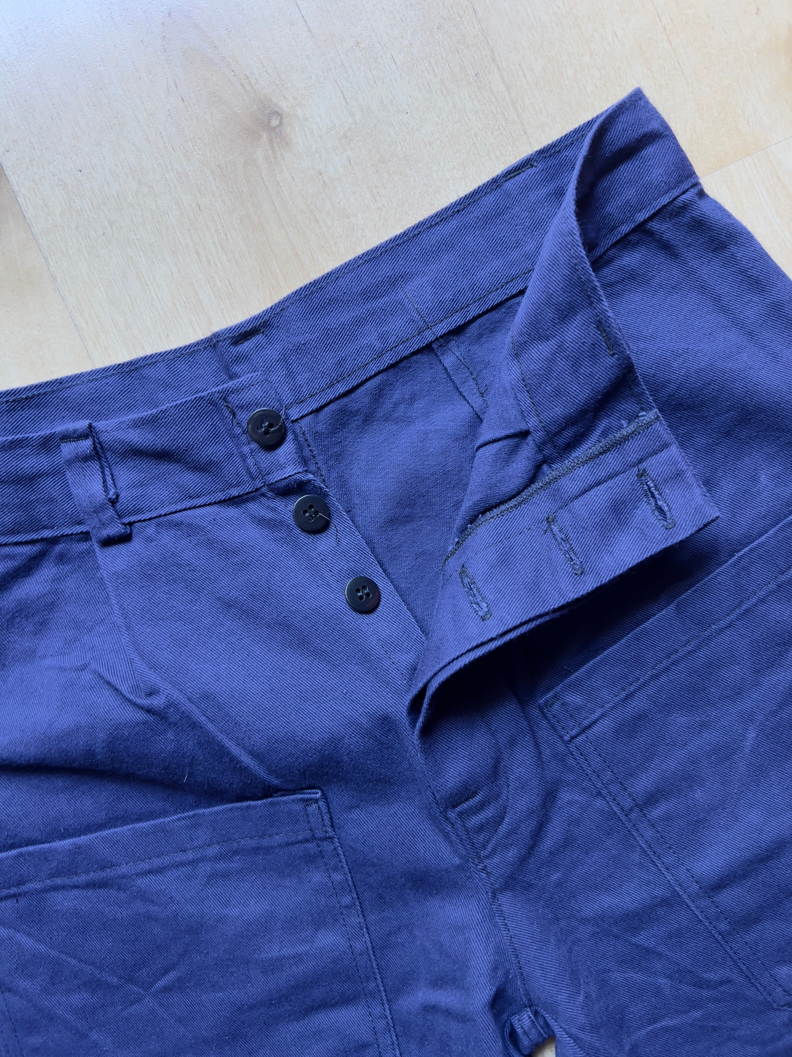 NAVY WORKPANTS - 28x34/XS AT JIM'S