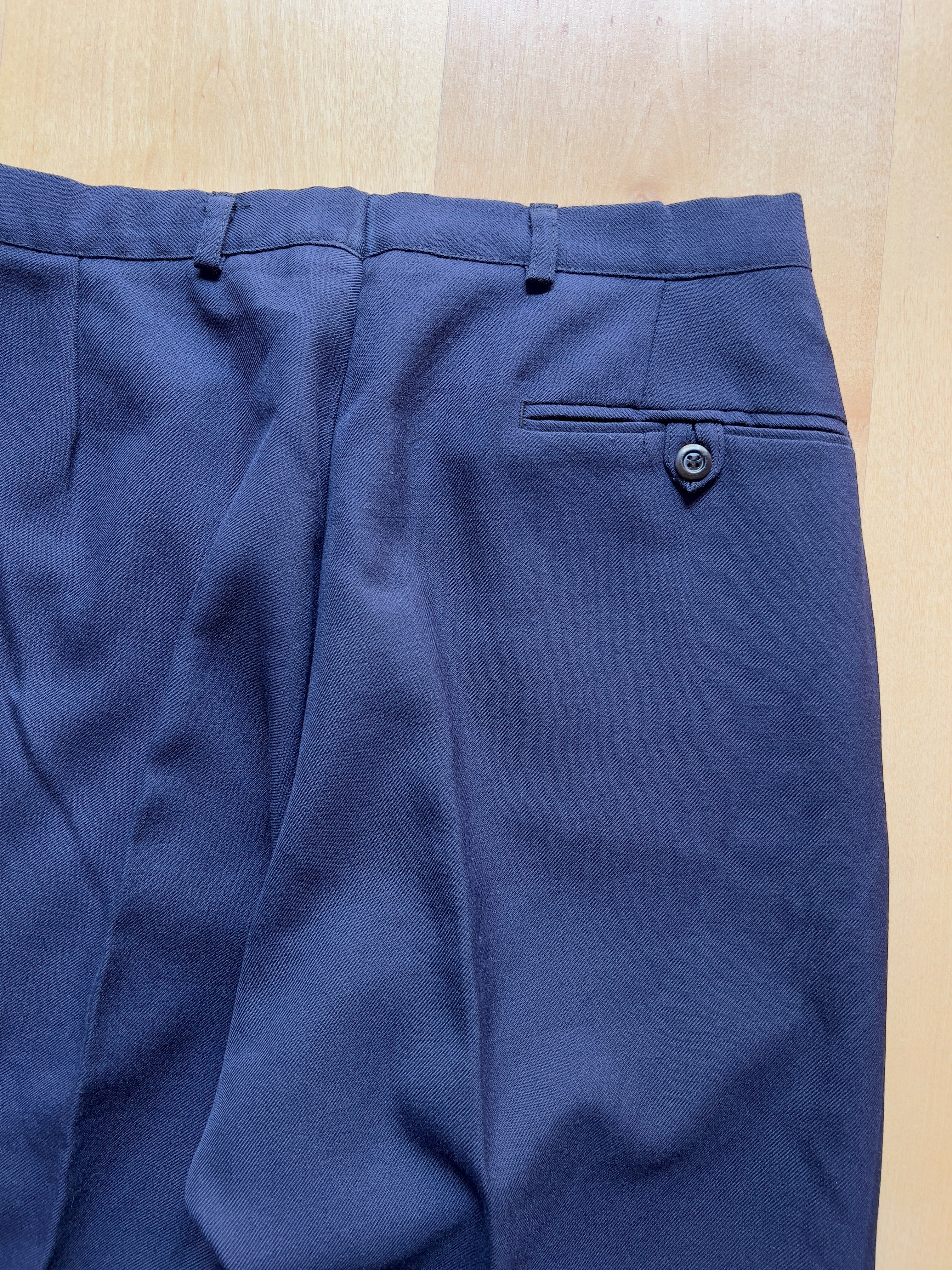 NAVY PLEATED TROUSERS - 28x30/XS AT JIM'S