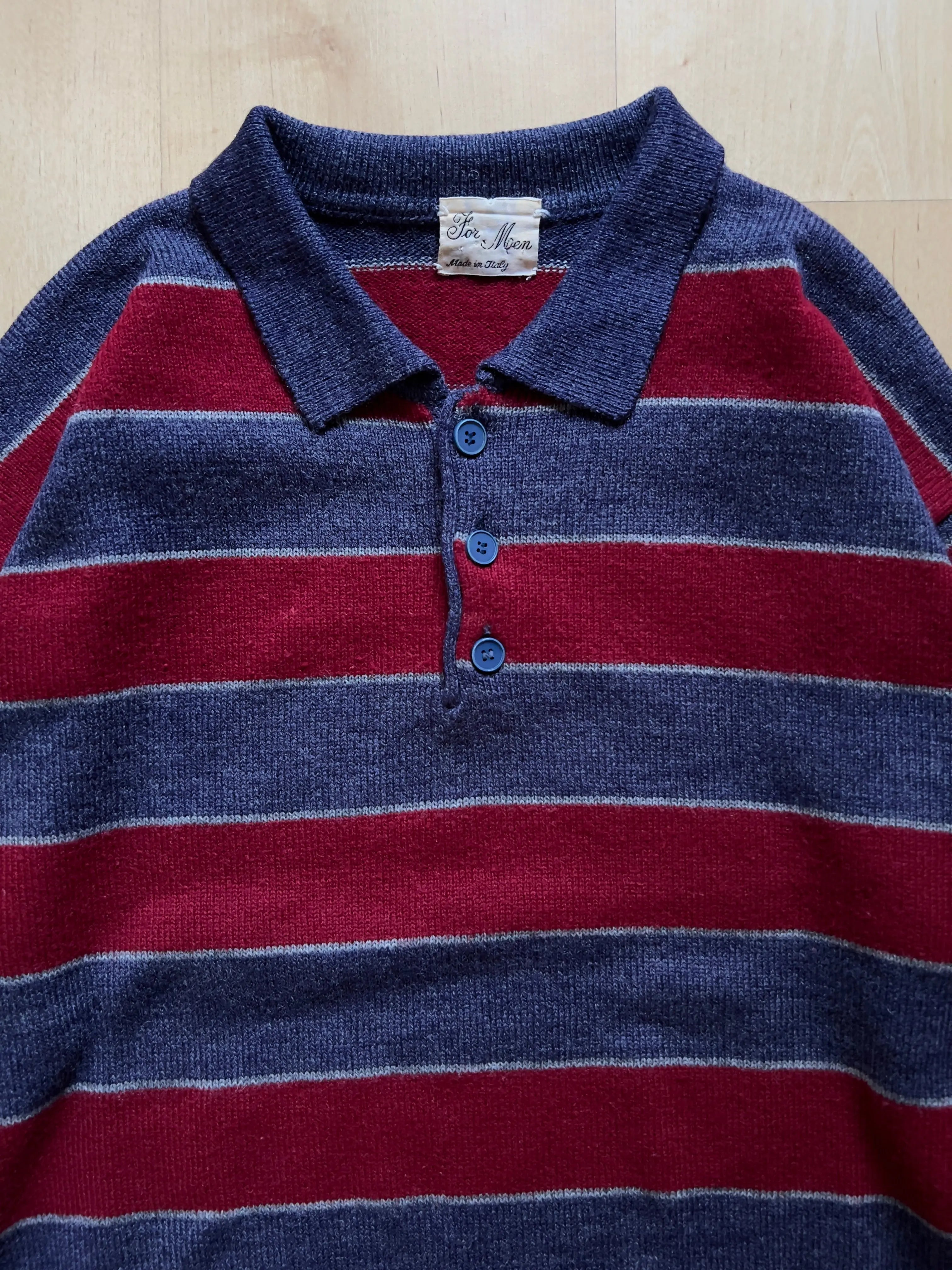 GREY/RED POLO COLLAR SWEATER - S/M AT JIM'S