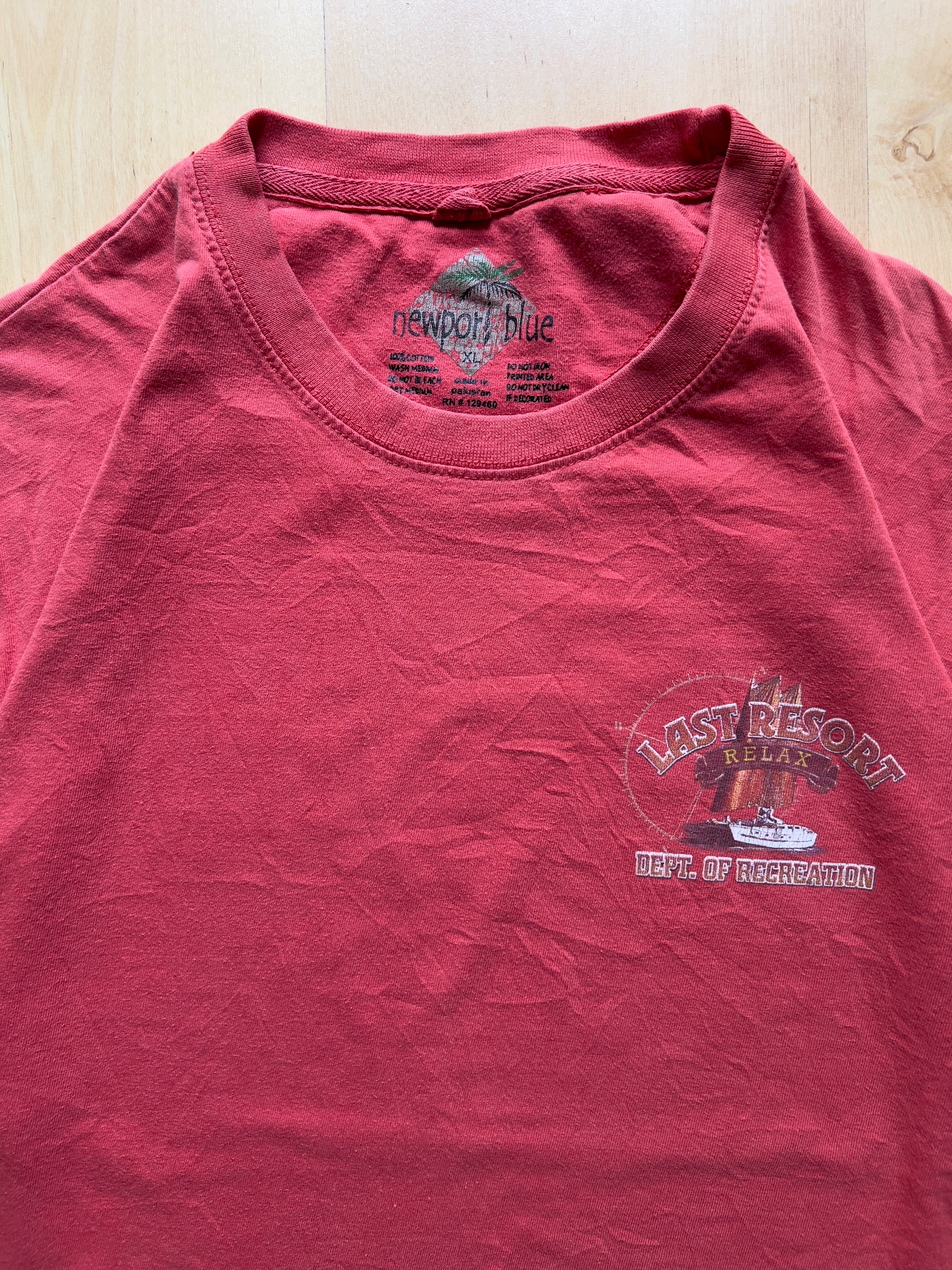 VERMILLON 'LAST RESORT' T-SHIRT - M/L AT JIM'S