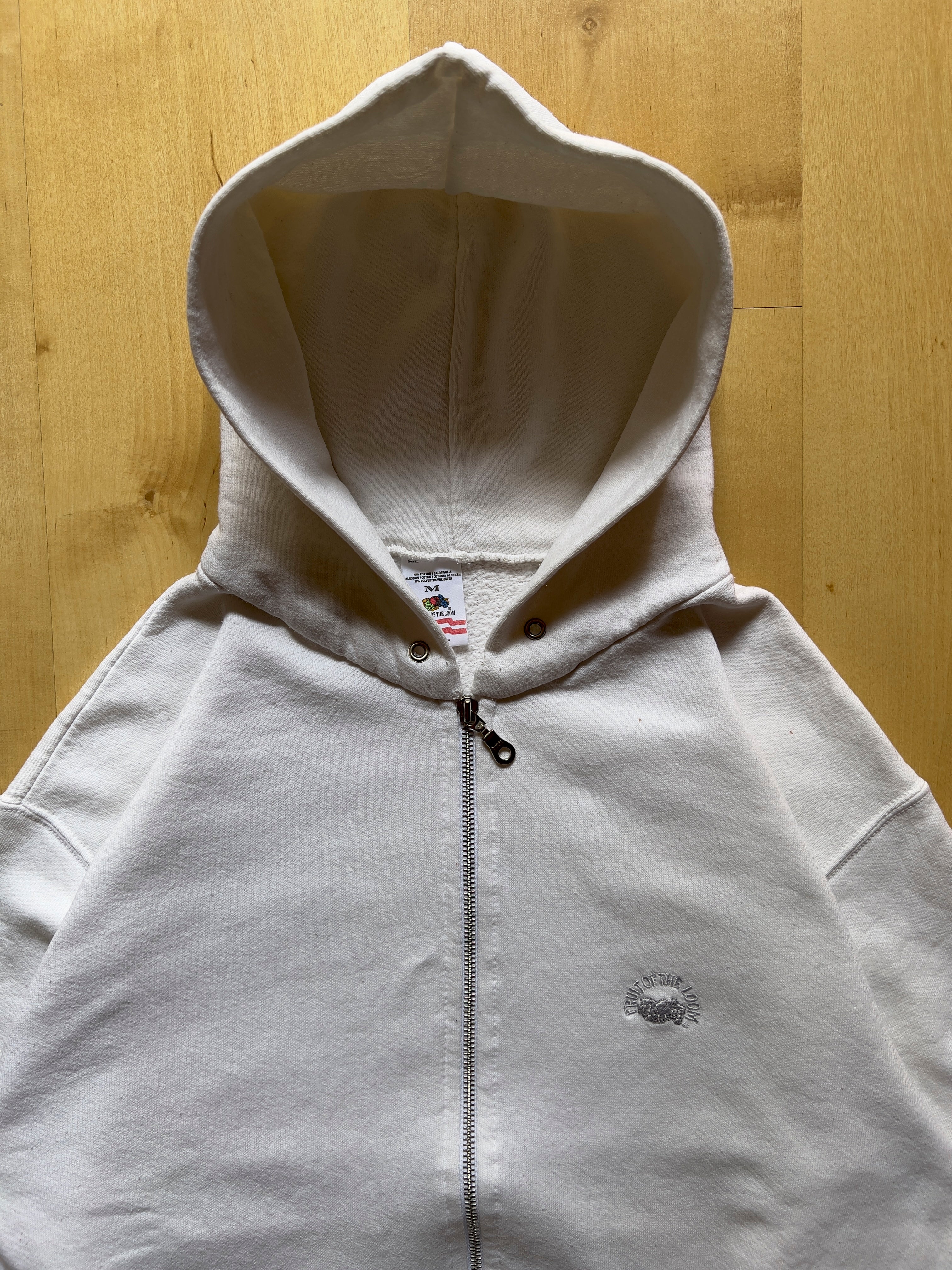 WHITE FRUIT OF THE LOOM ZIP UP - M AT JIM'S