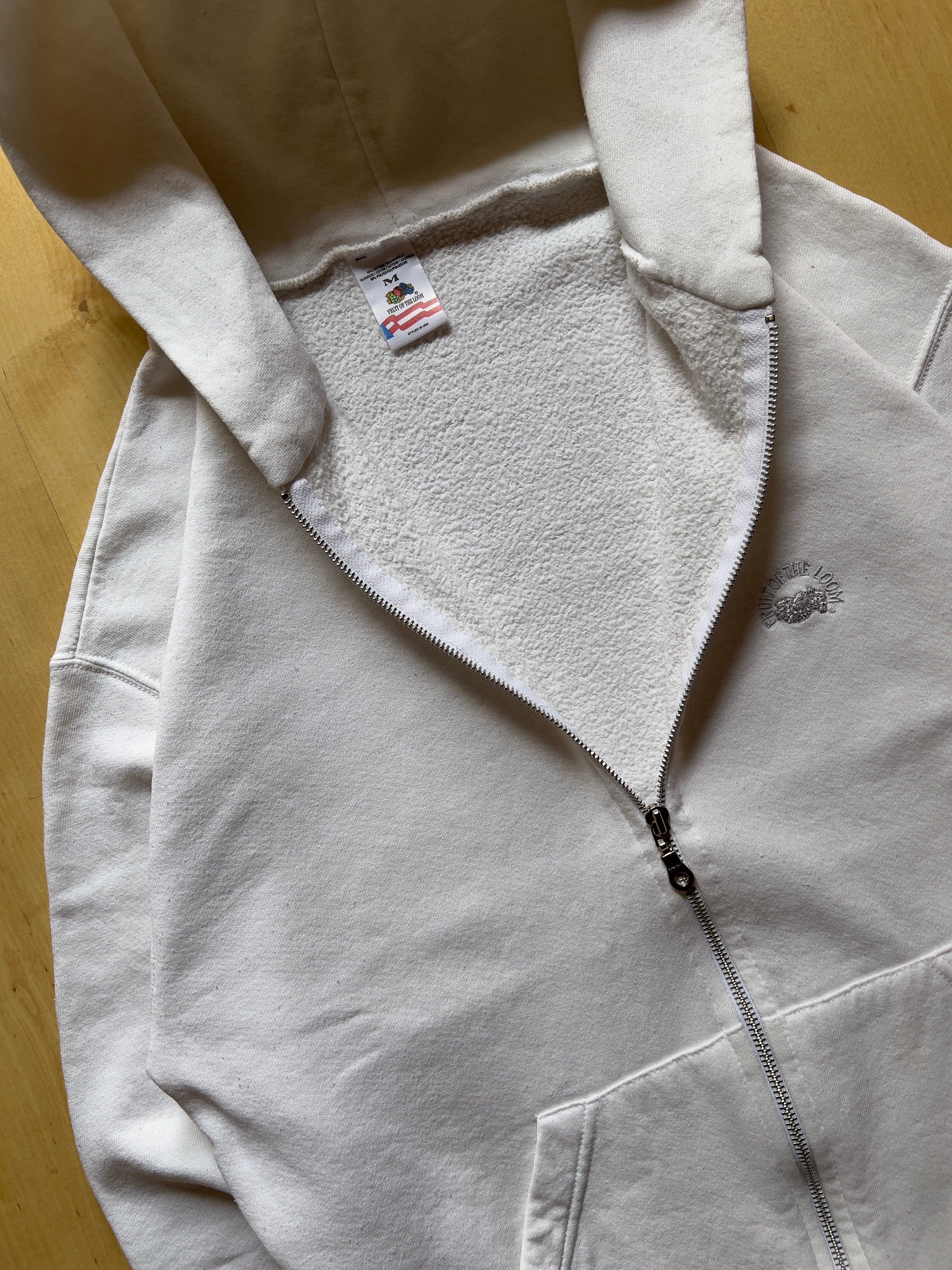 WHITE FRUIT OF THE LOOM ZIP UP - M AT JIM'S