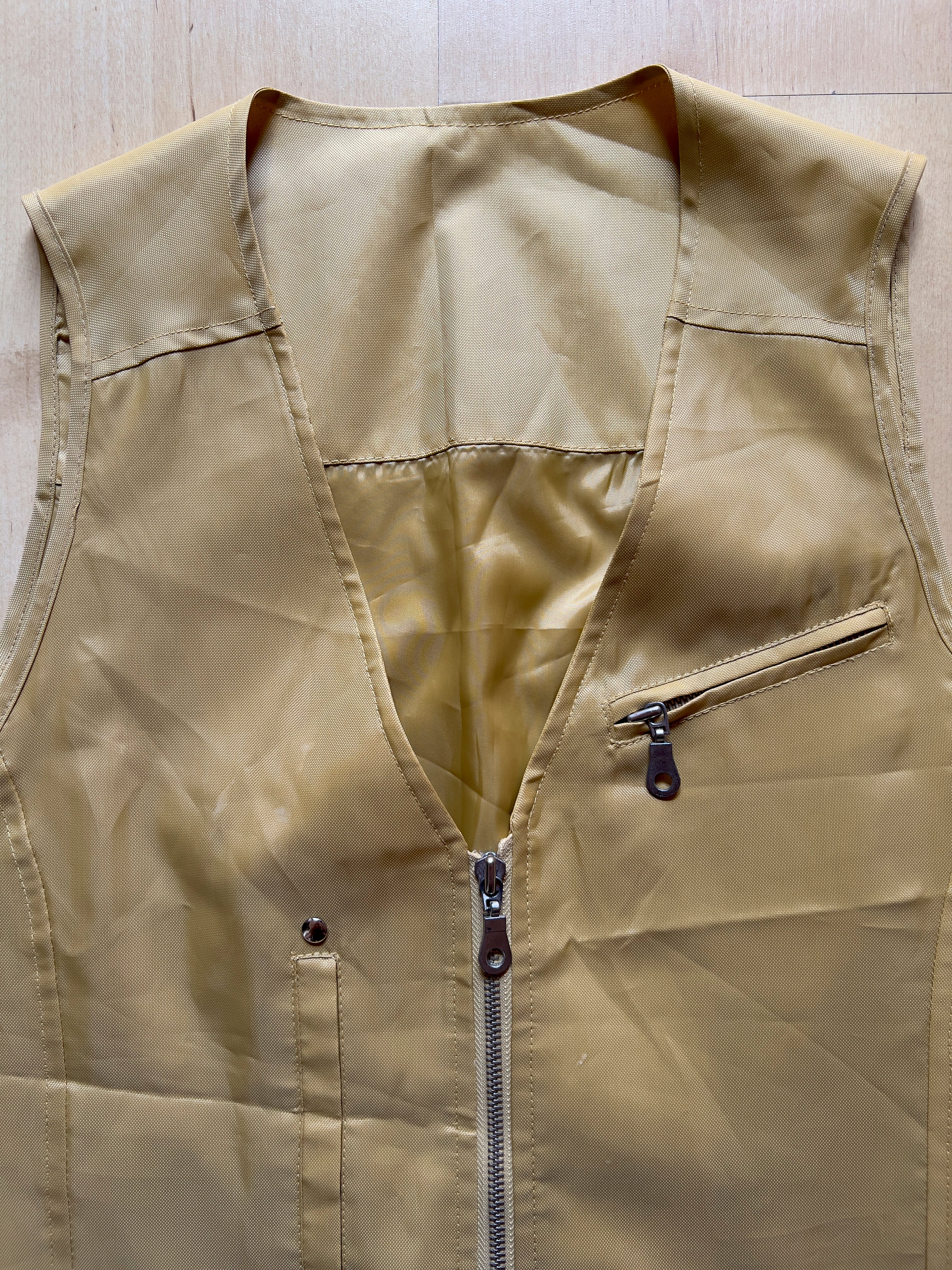 YELLOW FISHING VEST - M AT JIM'S