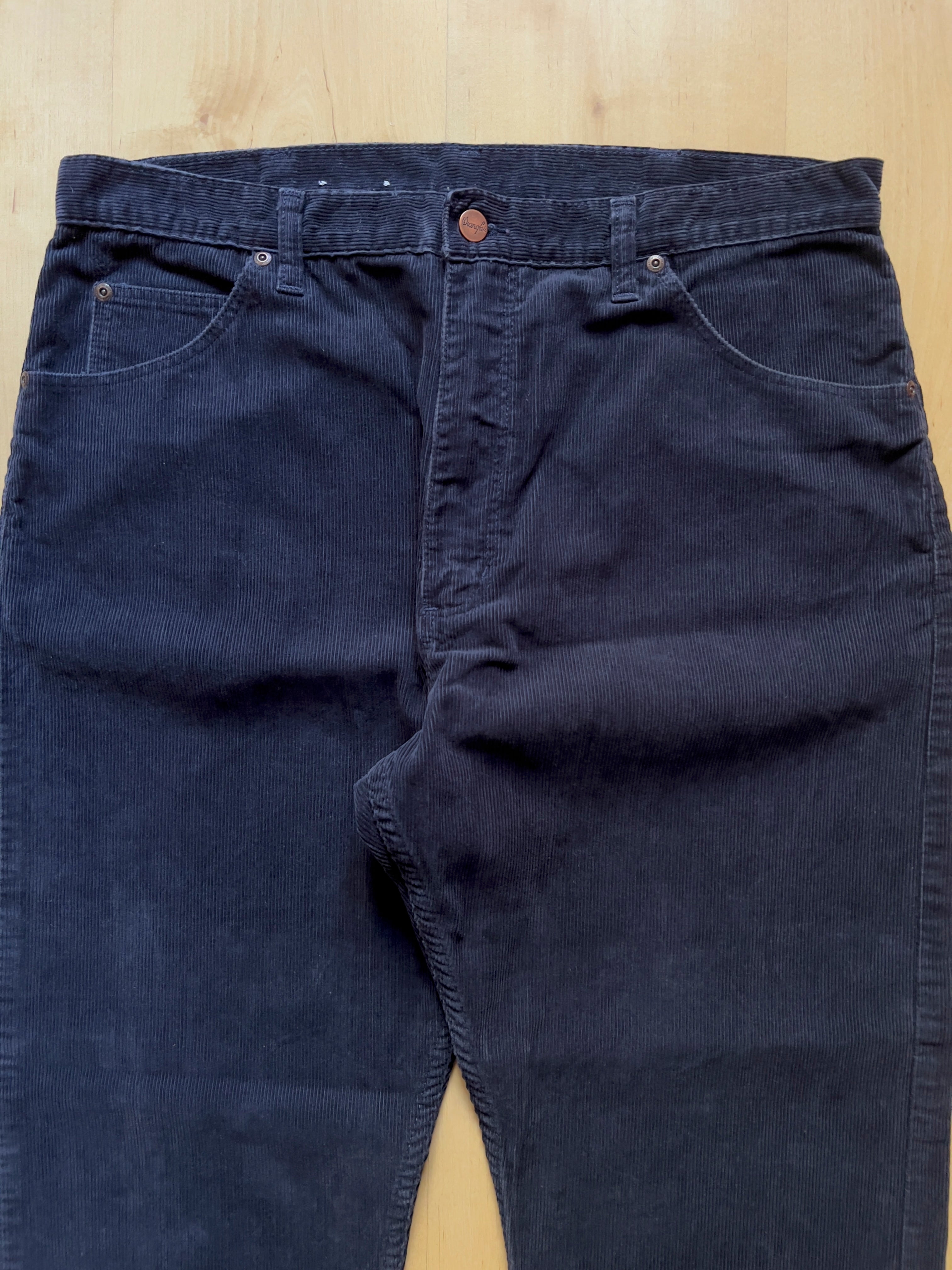 BLUE WRANGLER CORDUROY PANTS - 36X30/L AT JIM'S