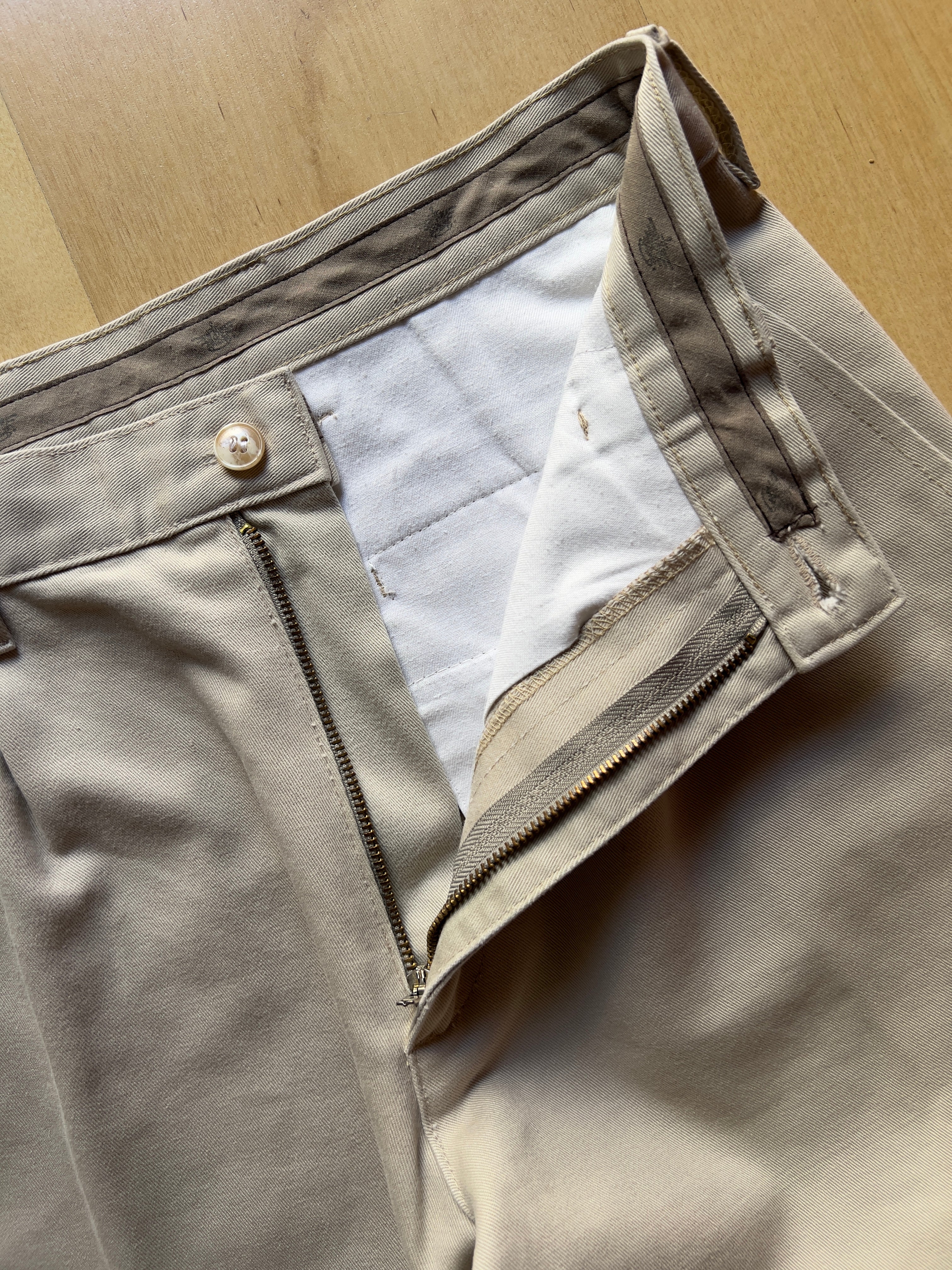 PLEATED DOCKERS KAKI PANTS - 27X33/XS AT JIM'S