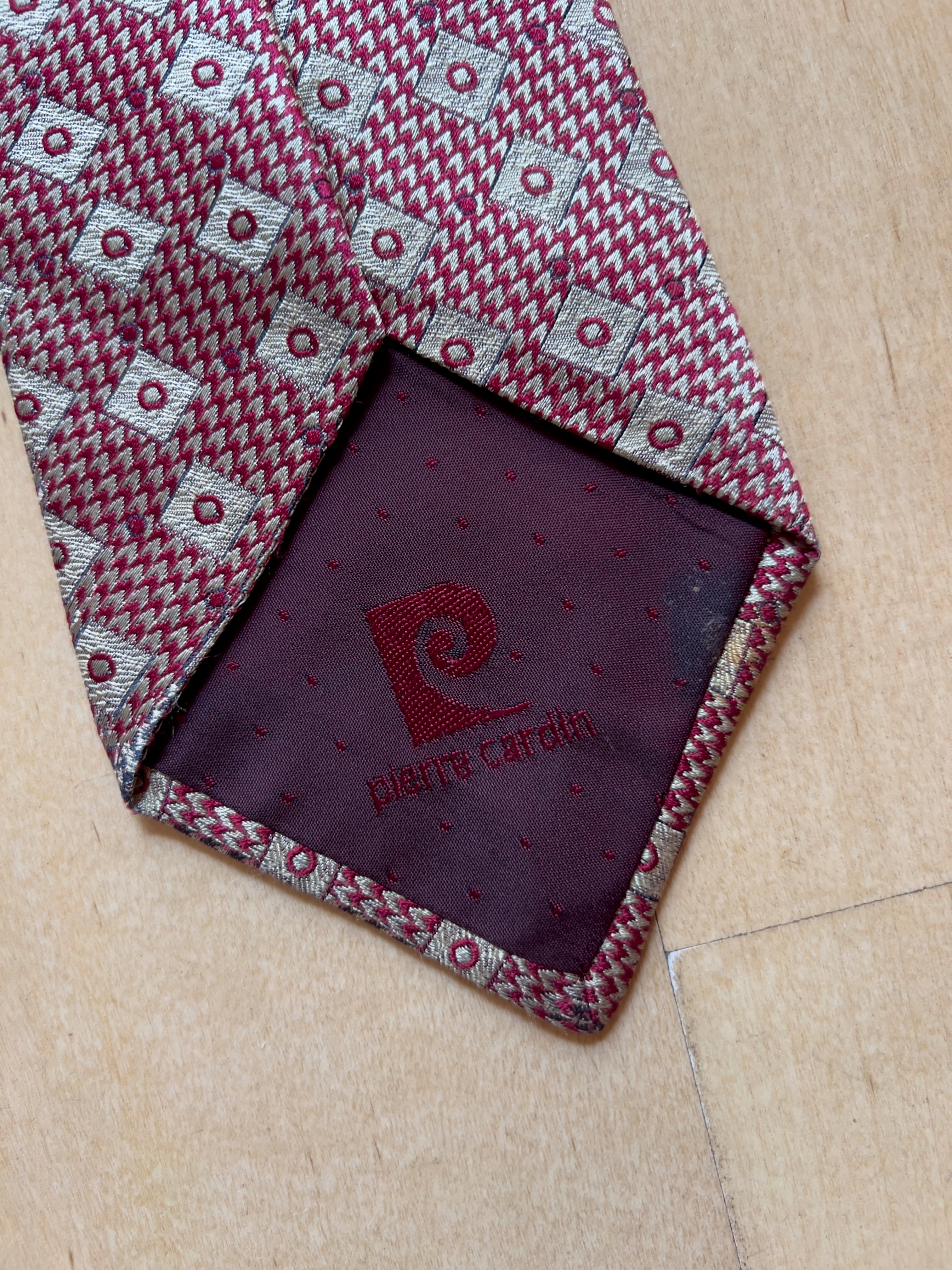 RED PIERRE CARDIN SILK TIE AT JIM'S