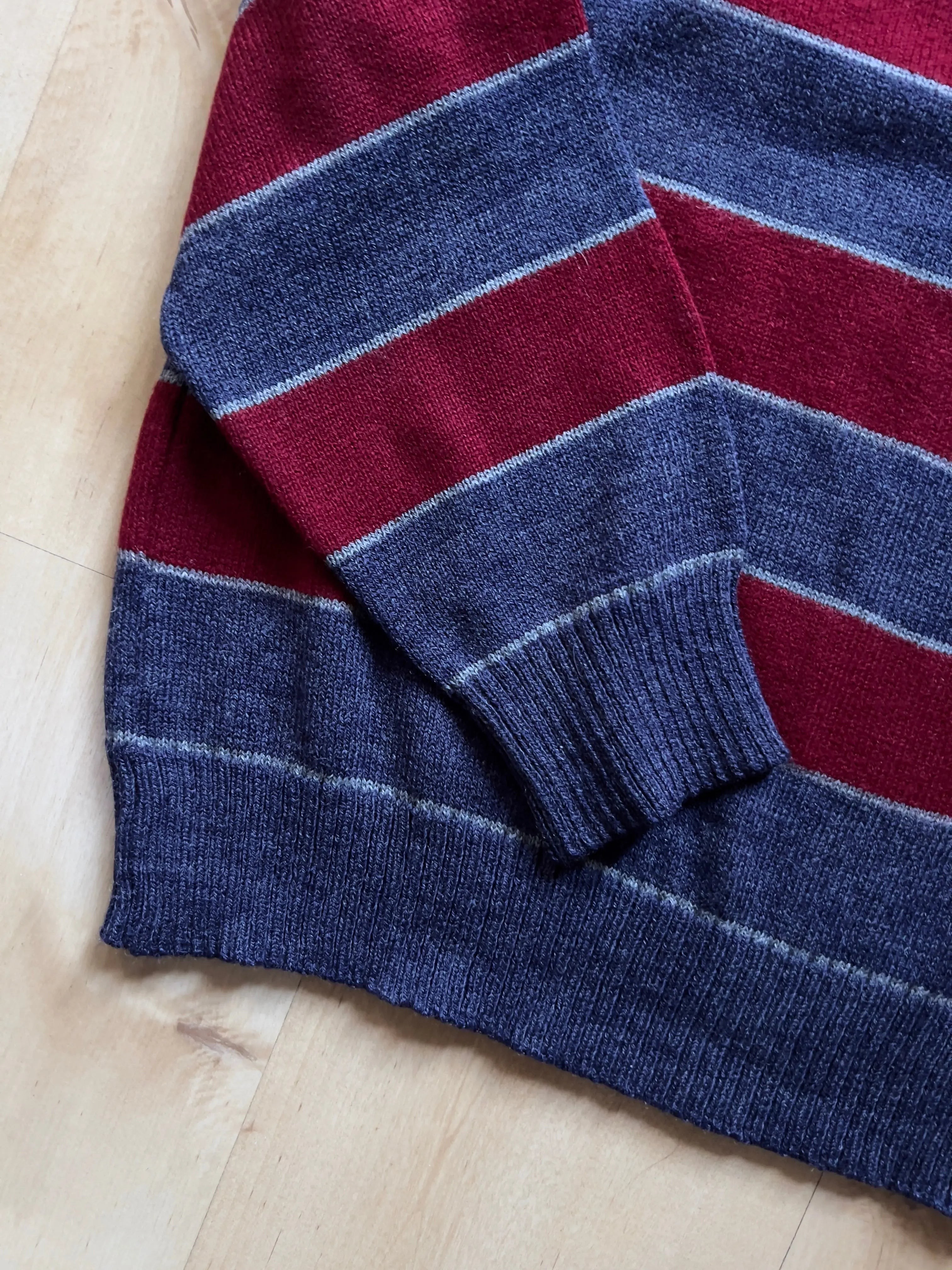 GREY/RED POLO COLLAR SWEATER - S/M AT JIM'S